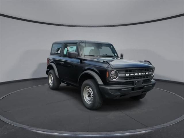 new 2025 Ford Bronco car, priced at $40,557