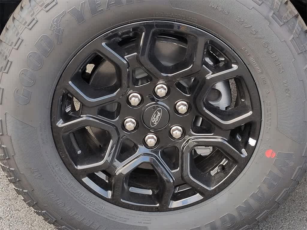 new 2025 Ford F-150 car, priced at $46,572