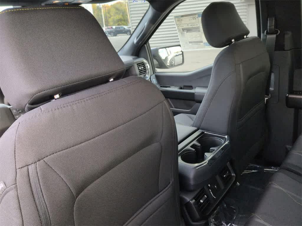 new 2025 Ford F-150 car, priced at $46,572