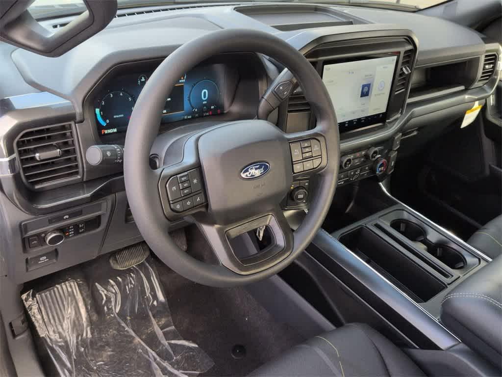 new 2025 Ford F-150 car, priced at $46,572