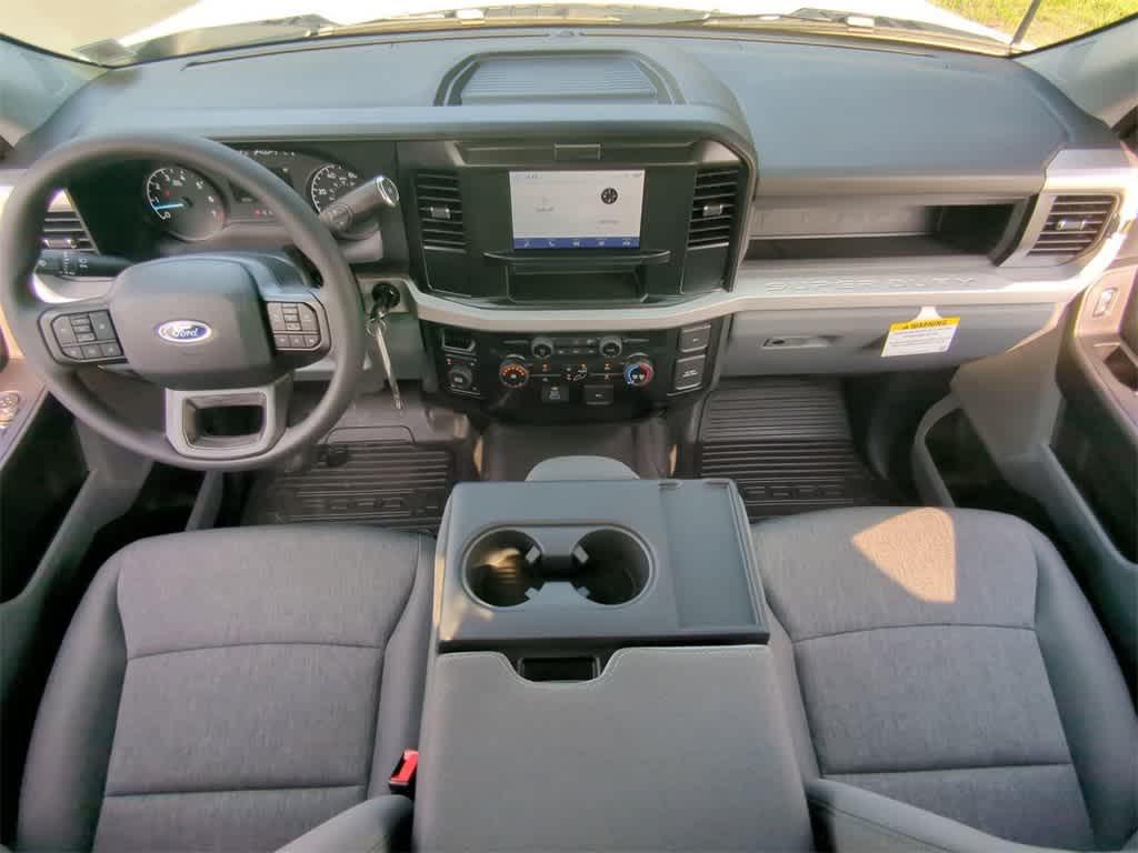 new 2025 Ford F-350 car, priced at $51,665