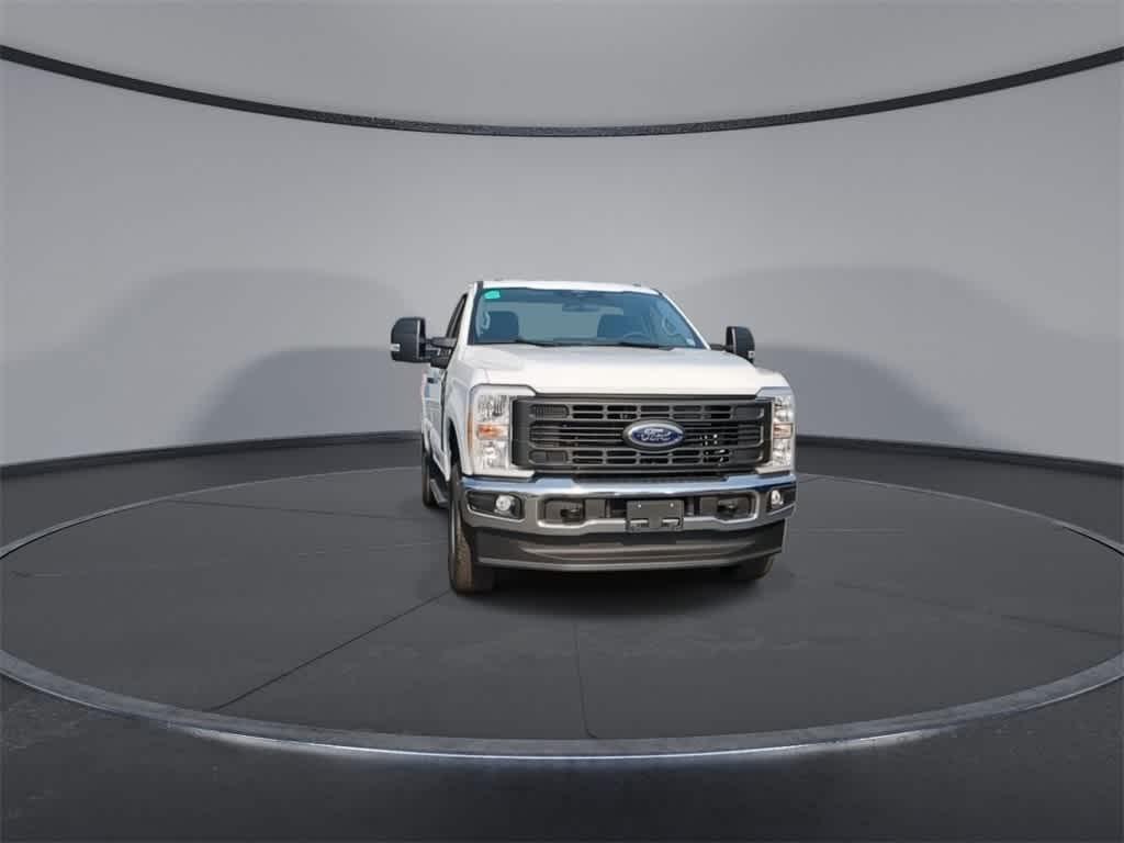 new 2025 Ford F-350 car, priced at $51,665