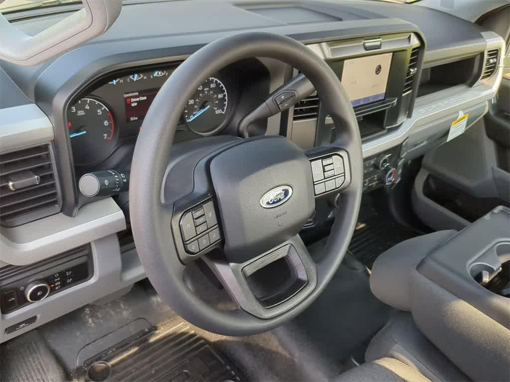new 2025 Ford F-350 car, priced at $51,665