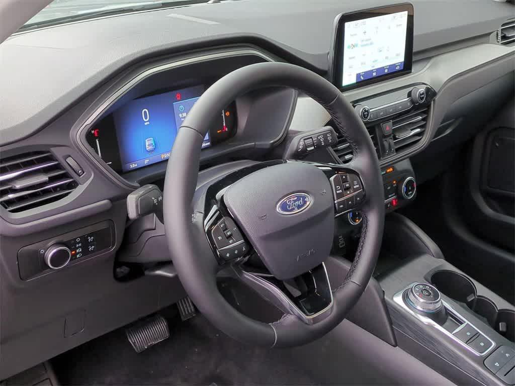 used 2025 Ford Escape car, priced at $25,562