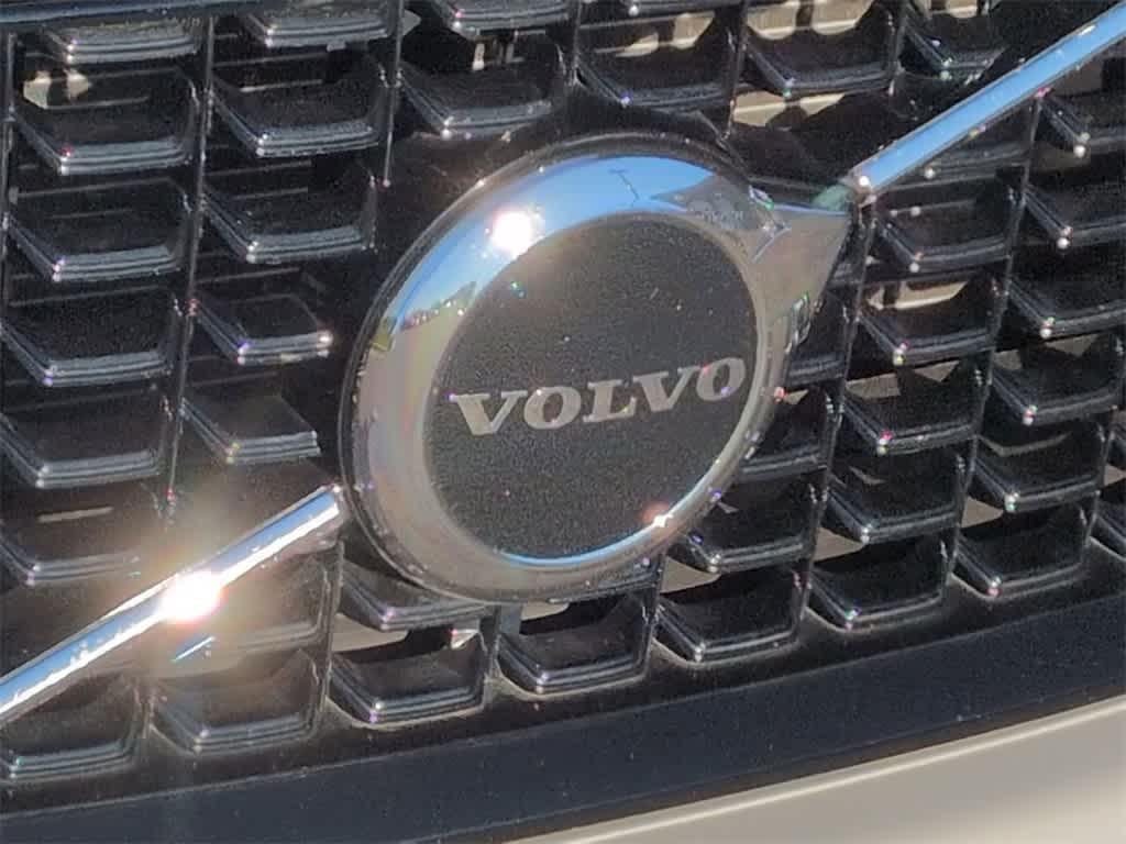 used 2024 Volvo XC60 car, priced at $37,488