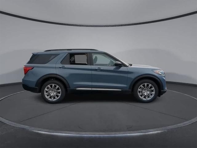 new 2025 Ford Explorer car, priced at $45,294