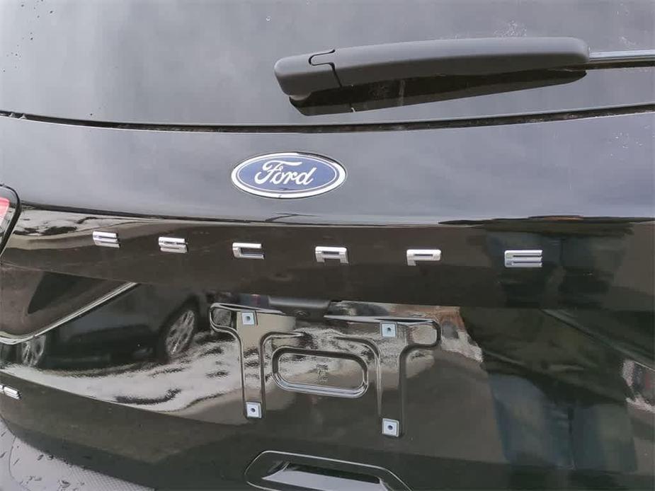 used 2022 Ford Escape car, priced at $20,500