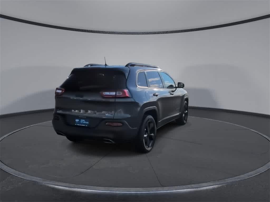 used 2015 Jeep Cherokee car, priced at $13,548