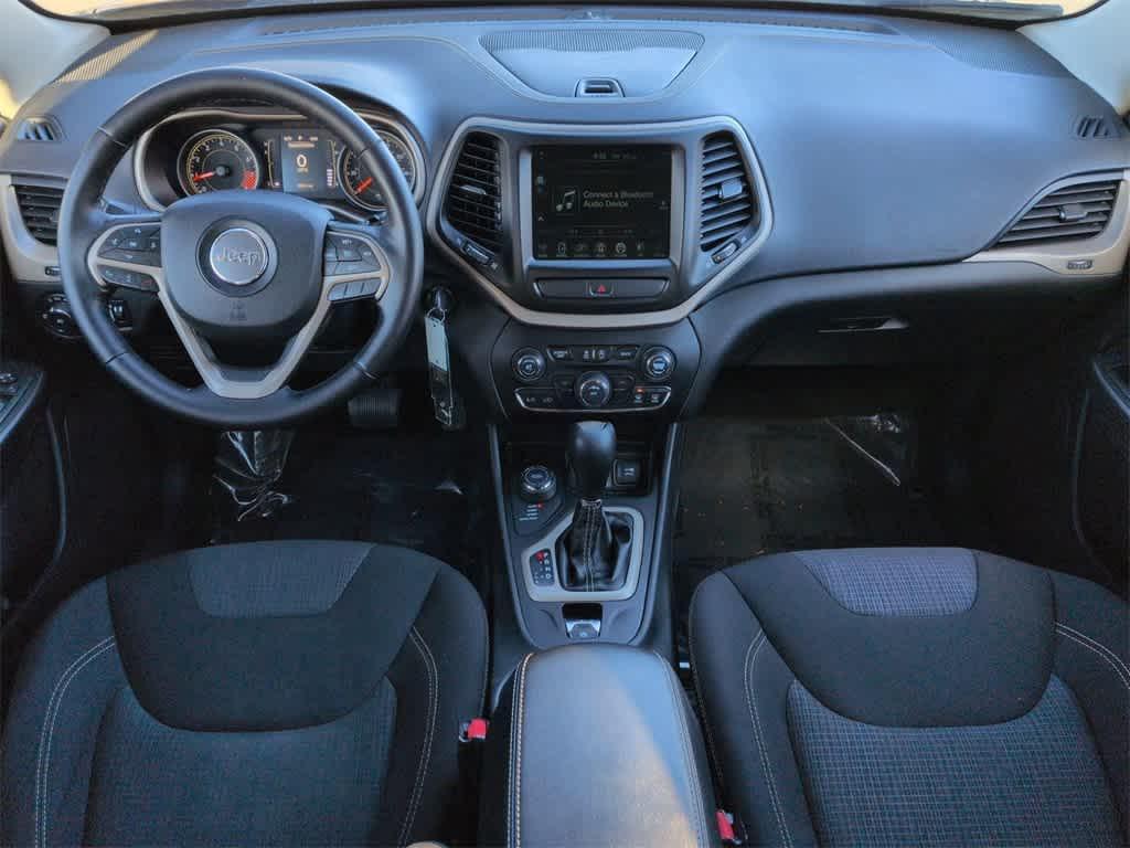 used 2015 Jeep Cherokee car, priced at $13,548