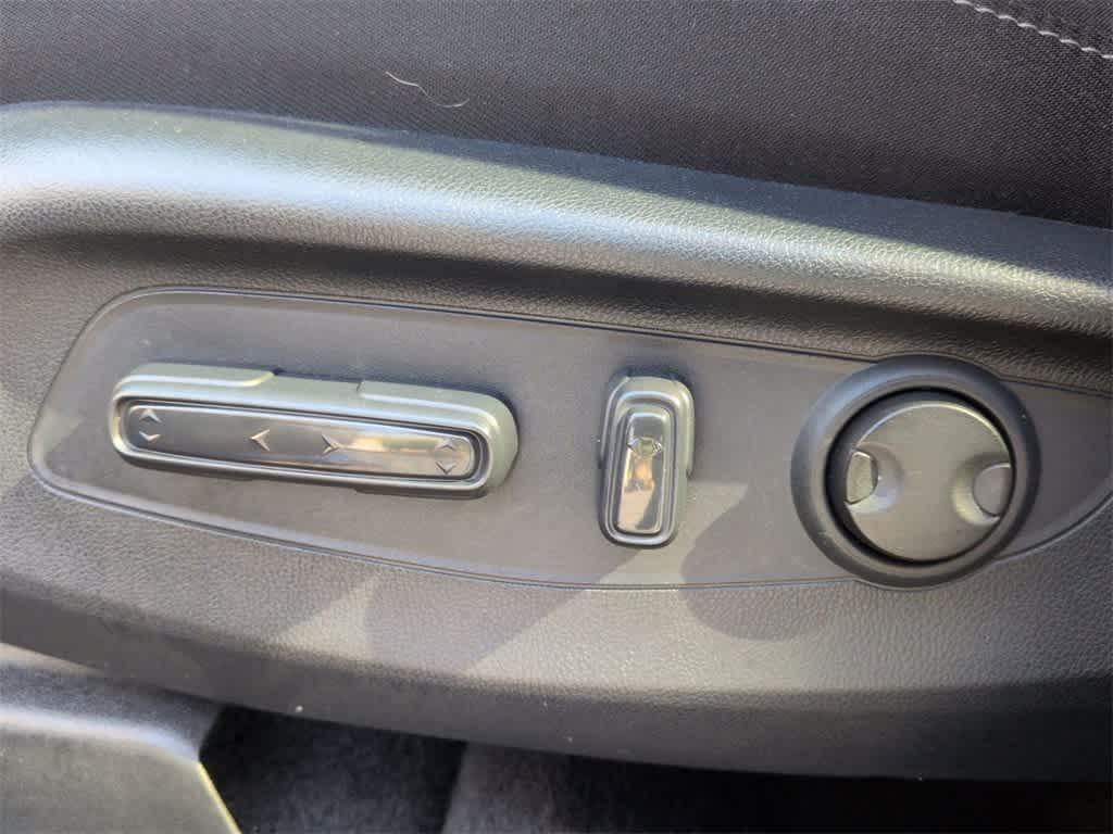 used 2023 Honda CR-V car, priced at $28,920