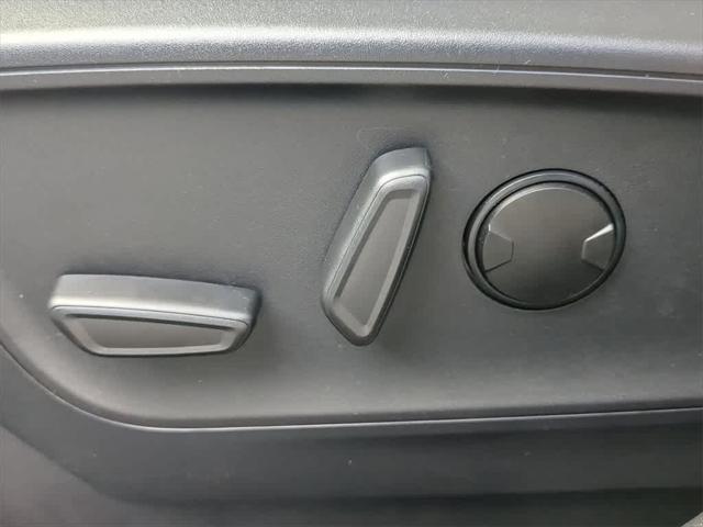 new 2025 Ford Escape car, priced at $33,596