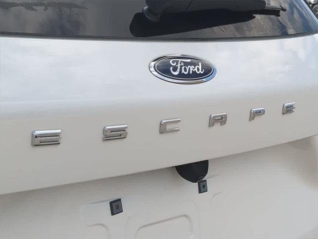 new 2025 Ford Escape car, priced at $33,596