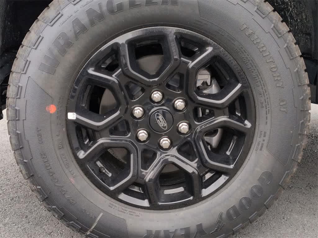 new 2025 Ford F-150 car, priced at $48,046