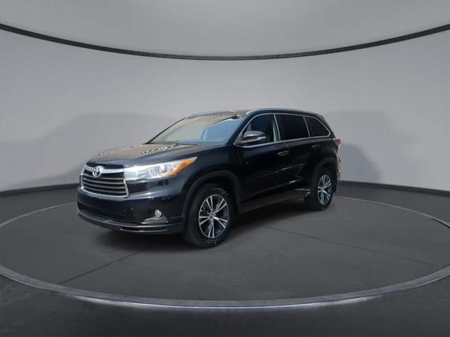 used 2016 Toyota Highlander car, priced at $14,991