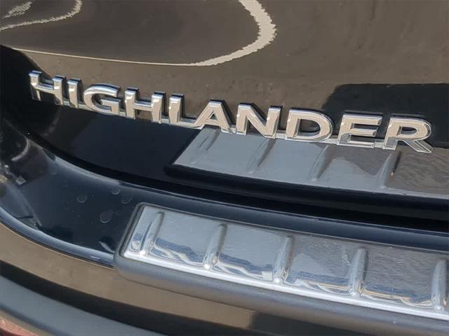 used 2016 Toyota Highlander car, priced at $14,991