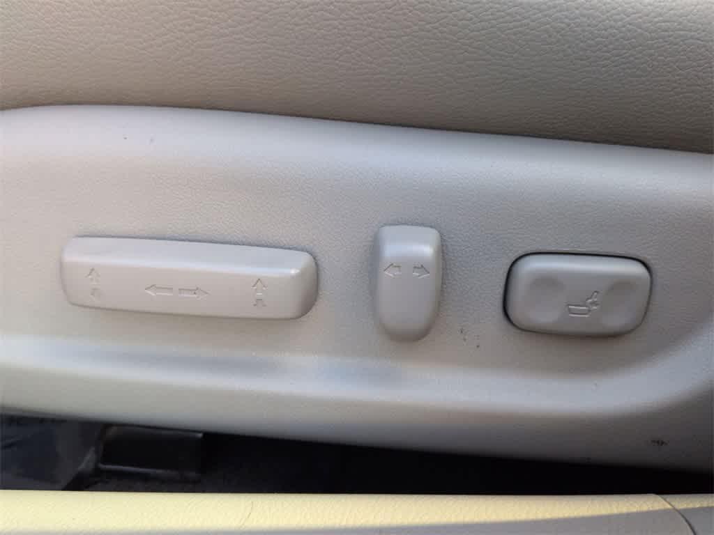 used 2011 Honda Accord car, priced at $10,940
