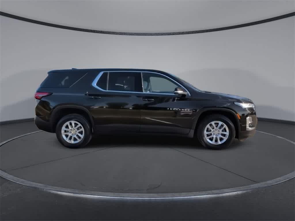 used 2023 Chevrolet Traverse car, priced at $26,449