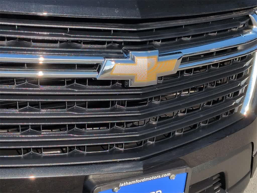 used 2023 Chevrolet Traverse car, priced at $26,449