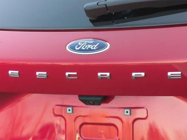 used 2022 Ford Escape car, priced at $25,999