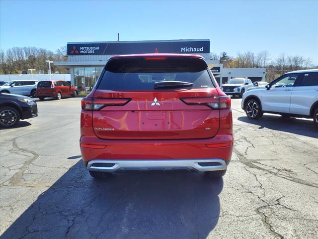 new 2024 Mitsubishi Outlander car, priced at $38,410