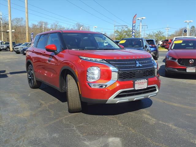 new 2024 Mitsubishi Outlander car, priced at $38,410