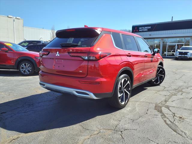 new 2024 Mitsubishi Outlander car, priced at $38,410