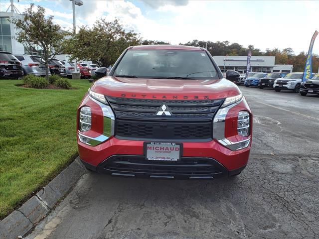 new 2024 Mitsubishi Outlander car, priced at $37,450