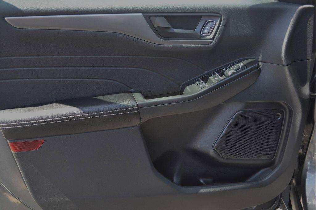 used 2023 Ford Escape car, priced at $20,997