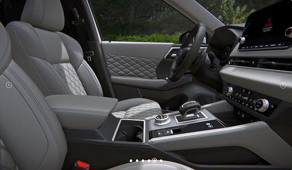 new 2025 Mitsubishi Outlander PHEV car, priced at $48,905