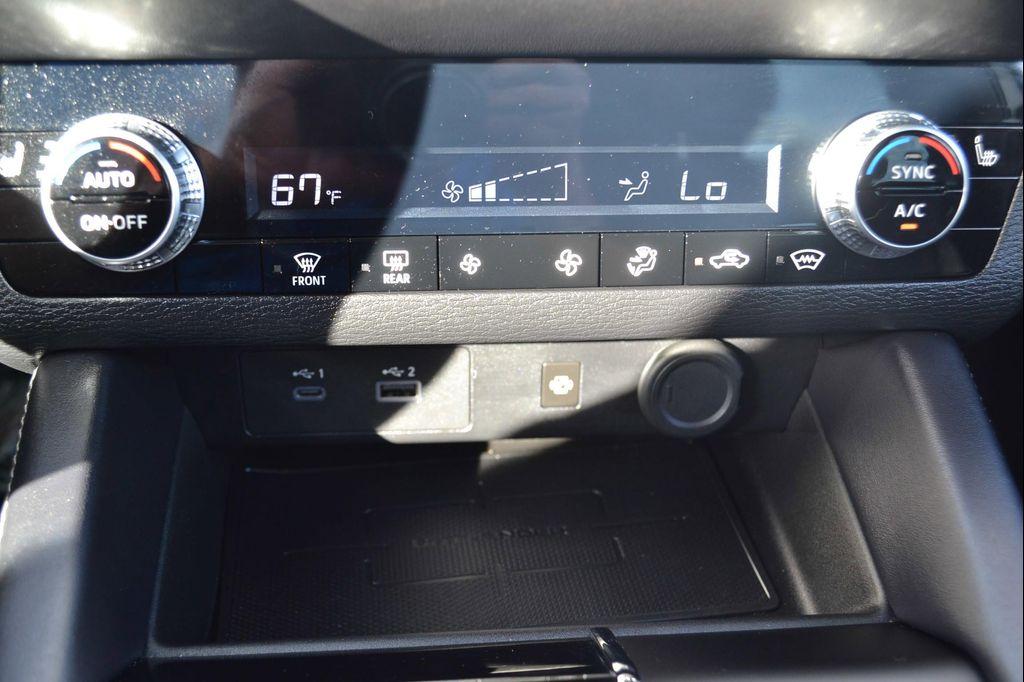 used 2023 Mitsubishi Outlander PHEV car, priced at $33,997