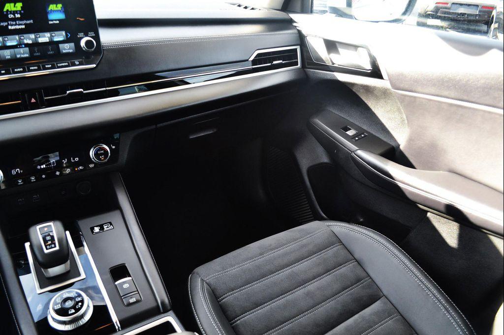 used 2023 Mitsubishi Outlander PHEV car, priced at $33,997