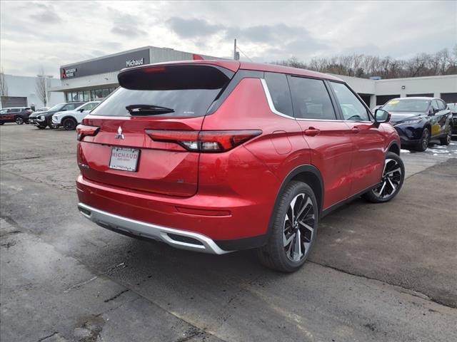 new 2024 Mitsubishi Outlander car, priced at $36,035