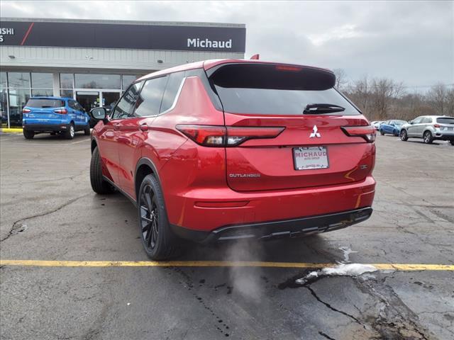 new 2024 Mitsubishi Outlander car, priced at $38,050