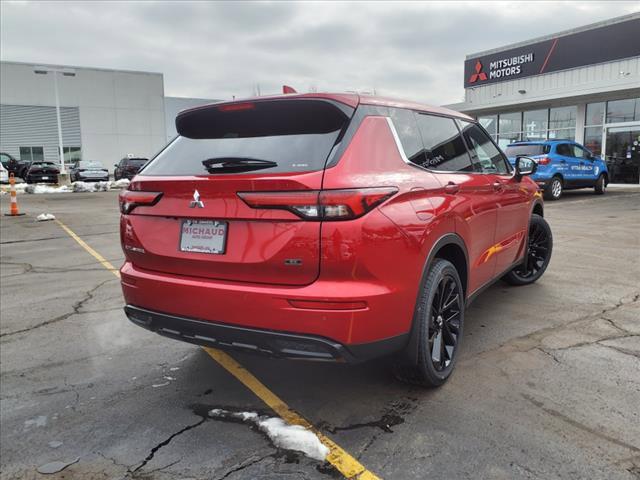 new 2024 Mitsubishi Outlander car, priced at $38,050