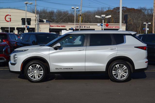 used 2024 Mitsubishi Outlander car, priced at $28,997