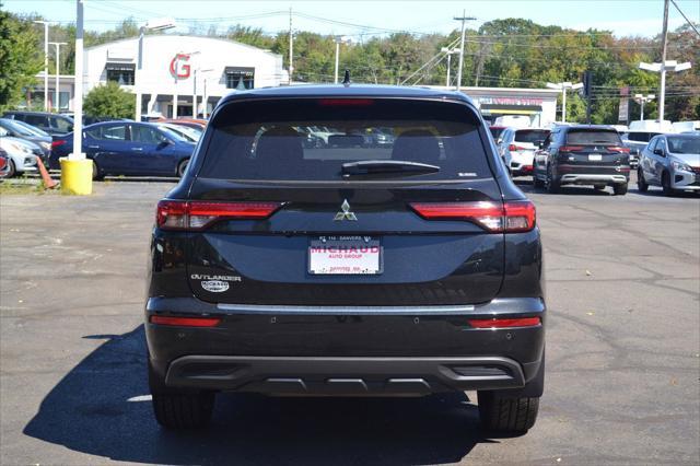 used 2022 Mitsubishi Outlander car, priced at $21,997