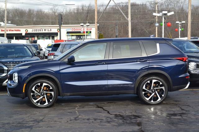 used 2022 Mitsubishi Outlander car, priced at $25,997