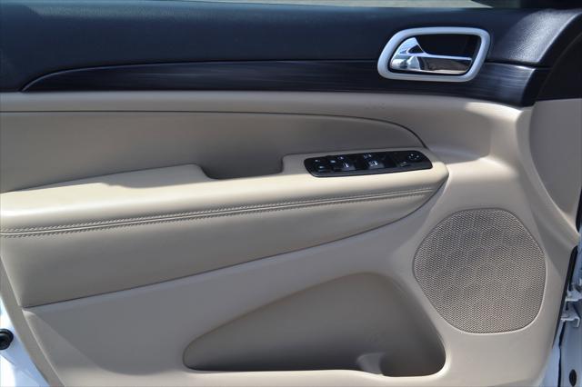 used 2022 Jeep Grand Cherokee car, priced at $25,997