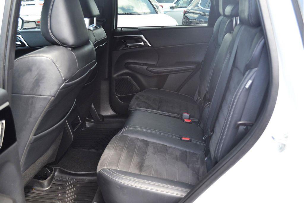 used 2022 Mitsubishi Outlander car, priced at $25,997