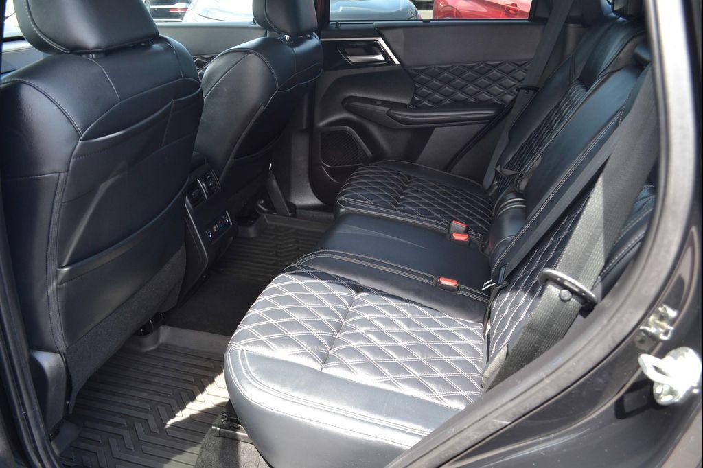 used 2024 Mitsubishi Outlander car, priced at $31,997