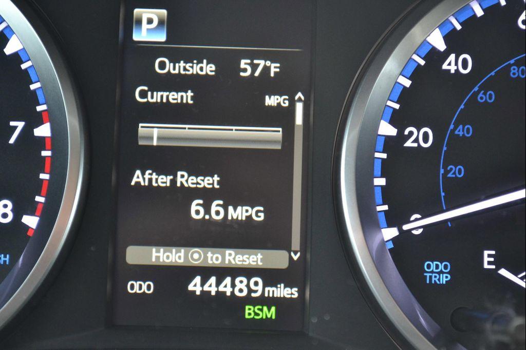 used 2019 Toyota Highlander car, priced at $27,997