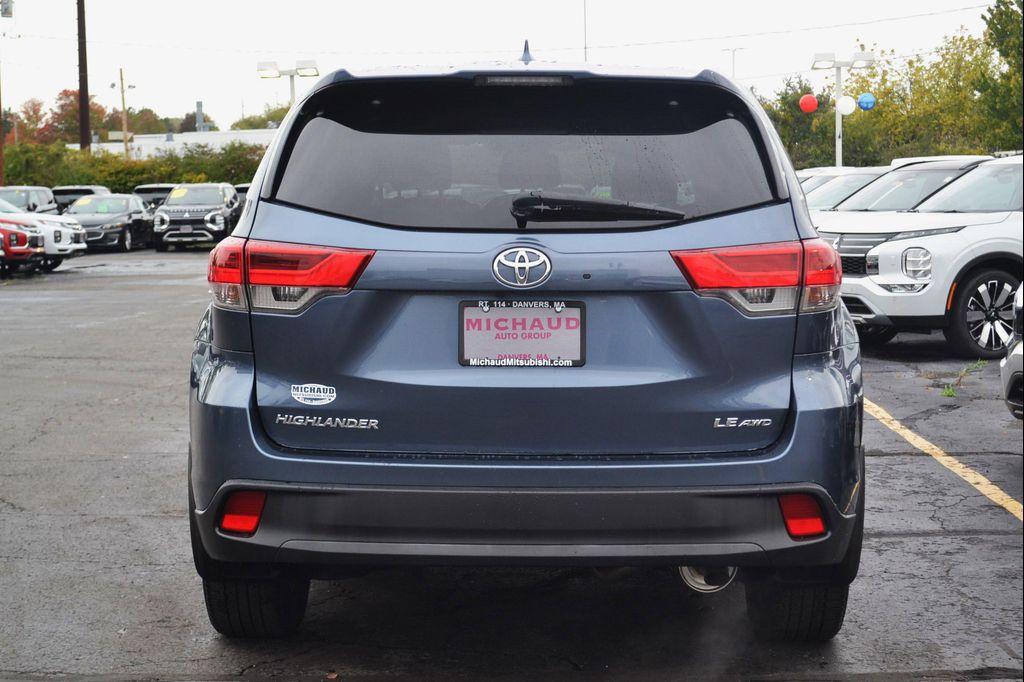 used 2019 Toyota Highlander car, priced at $27,997