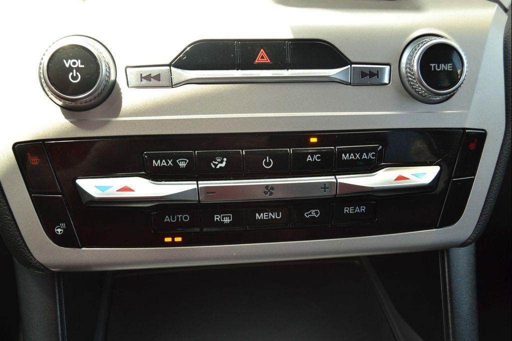 used 2023 Ford Explorer car, priced at $30,997