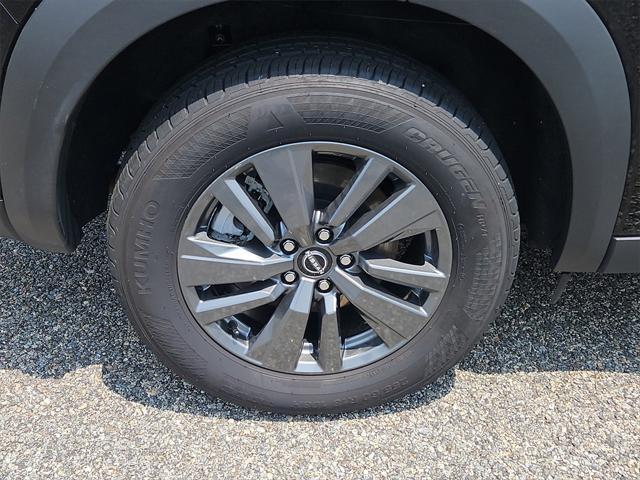 used 2024 Nissan Pathfinder car, priced at $33,987