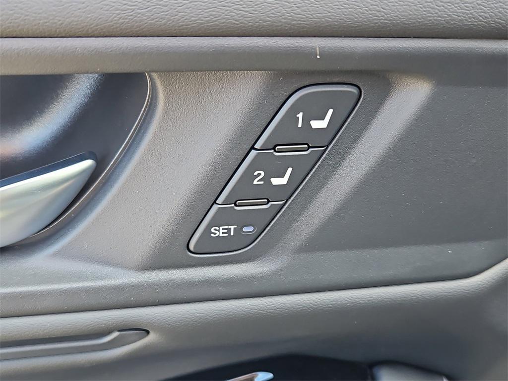 new 2025 Honda Accord Hybrid car, priced at $39,300
