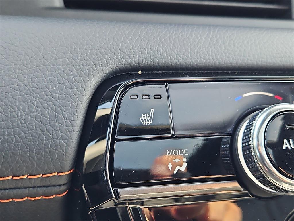 new 2025 Honda Pilot car, priced at $51,305