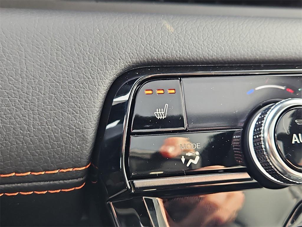 new 2025 Honda Pilot car, priced at $51,375