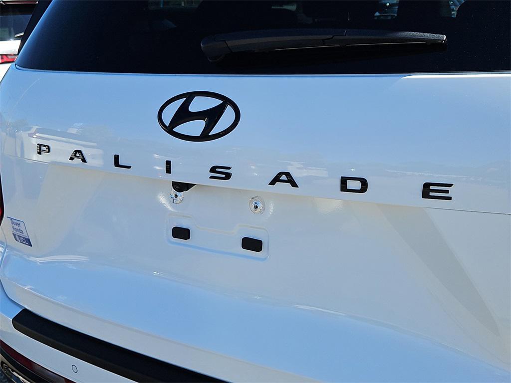 used 2024 Hyundai Palisade car, priced at $41,987