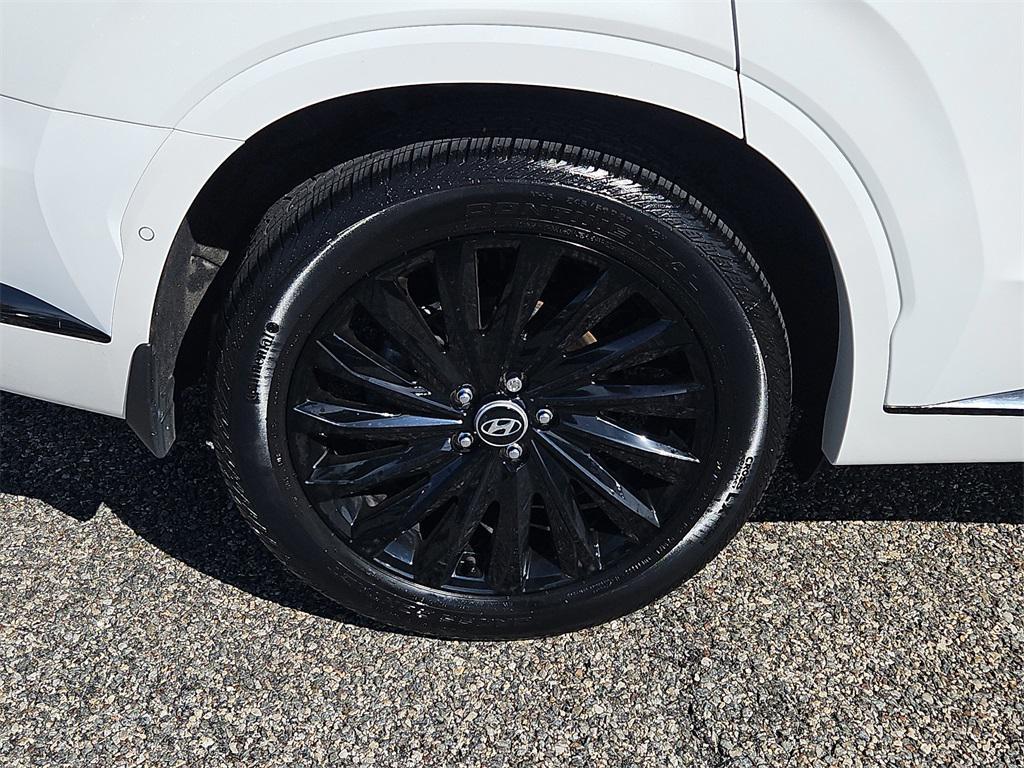 used 2024 Hyundai Palisade car, priced at $41,987