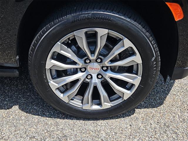 used 2021 GMC Yukon XL car, priced at $53,787
